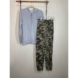 Ellen Tracy Blue Hooded Full Zip Jacket & Urban Outfitters Leggings Bundle Sz S